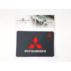 Килимок на панель антиковзкий Mitsubishi