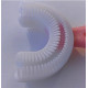 Прорезыватель зубов U-образная щетка капа 1-6 лет на 360 градусов розовая (45873)