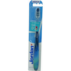 Дизайнерская зубная щетка Jordan Individual Clean Синяя средней жесткости (46102)